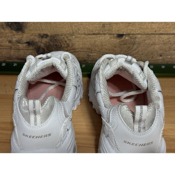 RARE Bedazzle SKECHERS Women's D'Lites Lightweight Memory Foam Sneakers 11 White - Picture 3 of 10